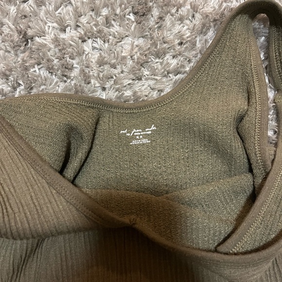 Urban Outfitters Tank Top - Picture 2 of 3